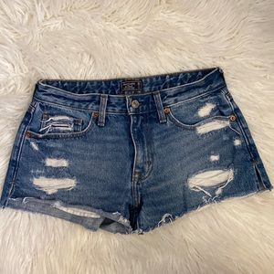 abercrombie and fitch low rise shorts